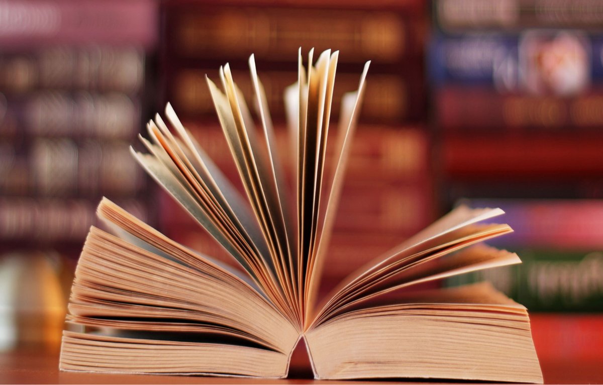 Books Dream Meaning: Unlocking Your Subconscious Through Dream Books